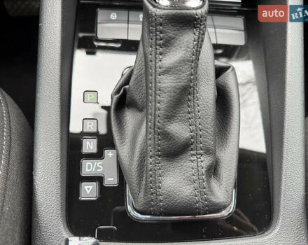 Белый Шкода Октавия, объемом двигателя 1.6 л и пробегом 196 тыс. км за 15499 $, фото 53 на Automoto.ua