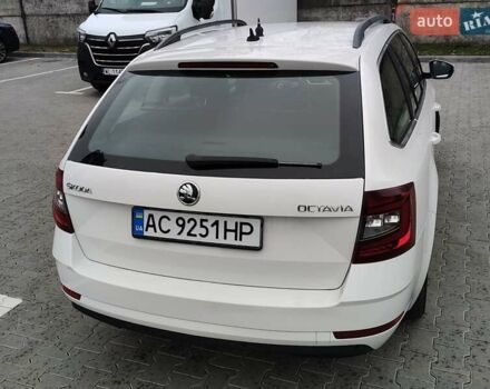 Білий Шкода Октавія, об'ємом двигуна 1.97 л та пробігом 198 тис. км за 14750 $, фото 13 на Automoto.ua
