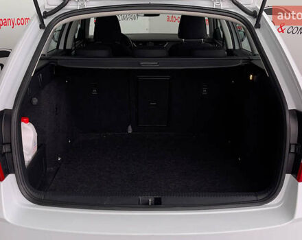 Белый Шкода Октавия, объемом двигателя 1.97 л и пробегом 188 тыс. км за 17750 $, фото 4 на Automoto.ua