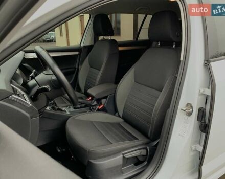 Білий Шкода Октавія, об'ємом двигуна 1.6 л та пробігом 202 тис. км за 16655 $, фото 24 на Automoto.ua