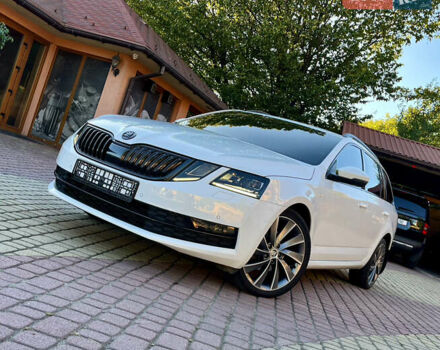 Шкода Октавія 2019 у Мукачеве на Automoto.ua Білий Шкода Октавія, об'ємом двигуна 2 л та пробігом 238 тис. км за 17400 $, фото 3 на Automoto.ua