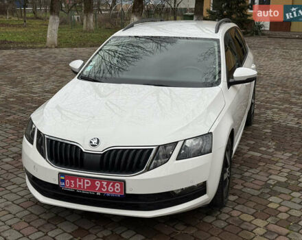 Белый Шкода Октавия, объемом двигателя 2 л и пробегом 197 тыс. км за 14200 $, фото 9 на Automoto.ua