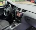 Белый Шкода Октавия, объемом двигателя 2 л и пробегом 195 тыс. км за 14850 $, фото 45 на Automoto.ua