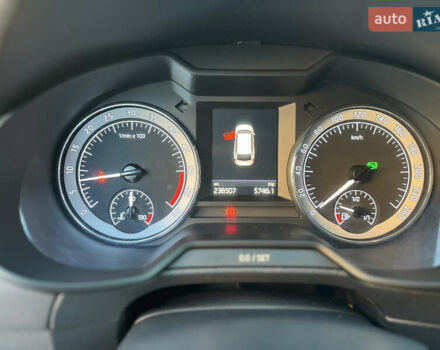 Шкода Октавія 2019 у Мукачеве на Automoto.ua Білий Шкода Октавія, об'ємом двигуна 2 л та пробігом 238 тис. км за 17400 $, фото 38 на Automoto.ua