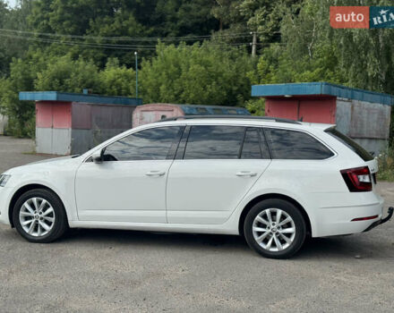 Белый Шкода Октавия, объемом двигателя 2 л и пробегом 230 тыс. км за 16550 $, фото 7 на Automoto.ua