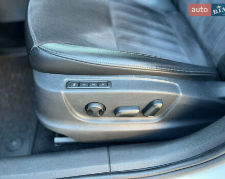 Шкода Октавія 2019 у Мукачеве на Automoto.ua Білий Шкода Октавія, об'ємом двигуна 2 л та пробігом 238 тис. км за 17400 $, фото 46 на Automoto.ua