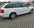 Белый Шкода Октавия, объемом двигателя 1.6 л и пробегом 179 тыс. км за 13999 $, фото 21 на Automoto.ua