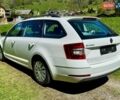 Білий Шкода Октавія, об'ємом двигуна 1.6 л та пробігом 195 тис. км за 13900 $, фото 6 на Automoto.ua