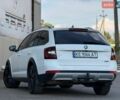 Білий Шкода Октавія, об'ємом двигуна 2 л та пробігом 243 тис. км за 18700 $, фото 6 на Automoto.ua
