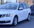 Белый Шкода Октавия, объемом двигателя 1.6 л и пробегом 227 тыс. км за 12950 $, фото 13 на Automoto.ua