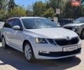 Білий Шкода Октавія, об'ємом двигуна 1.6 л та пробігом 201 тис. км за 13755 $, фото 6 на Automoto.ua