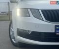 Білий Шкода Октавія, об'ємом двигуна 2 л та пробігом 218 тис. км за 13999 $, фото 9 на Automoto.ua