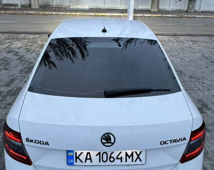 Белый Шкода Октавия, объемом двигателя 1.4 л и пробегом 75 тыс. км за 16500 $, фото 11 на Automoto.ua