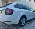 Білий Шкода Октавія, об'ємом двигуна 2 л та пробігом 242 тис. км за 15400 $, фото 8 на Automoto.ua