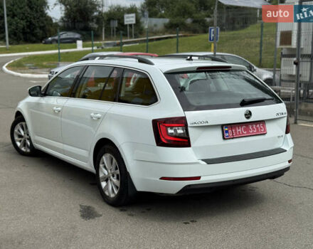 Шкода Октавія 2019 у Ирпене на Automoto.ua Білий Шкода Октавія, об'ємом двигуна 2 л та пробігом 280 тис. км за 14800 $, фото 35 на Automoto.ua