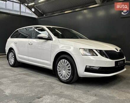 Белый Шкода Октавия, объемом двигателя 1.97 л и пробегом 148 тыс. км за 18300 $, фото 20 на Automoto.ua
