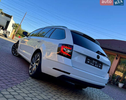 Шкода Октавія 2019 у Мукачеве на Automoto.ua Білий Шкода Октавія, об'ємом двигуна 2 л та пробігом 238 тис. км за 17400 $, фото 12 на Automoto.ua