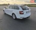 Білий Шкода Октавія, об'ємом двигуна 1.6 л та пробігом 272 тис. км за 14700 $, фото 9 на Automoto.ua