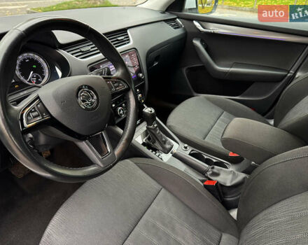 Белый Шкода Октавия, объемом двигателя 1.6 л и пробегом 196 тыс. км за 15499 $, фото 37 на Automoto.ua