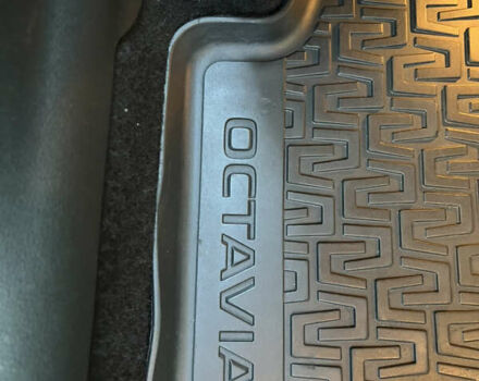 Шкода Октавія 2019 у Мукачеве на Automoto.ua Білий Шкода Октавія, об'ємом двигуна 2 л та пробігом 238 тис. км за 17400 $, фото 54 на Automoto.ua