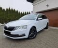 Белый Шкода Октавия, объемом двигателя 1.6 л и пробегом 77 тыс. км за 7100 $, фото 1 на Automoto.ua