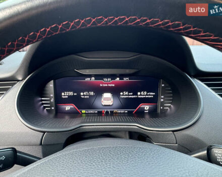 Білий Шкода Октавія, об'ємом двигуна 1.97 л та пробігом 181 тис. км за 20499 $, фото 23 на Automoto.ua