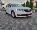 Білий Шкода Октавія, об'ємом двигуна 1.6 л та пробігом 218 тис. км за 13500 $, фото 1 на Automoto.ua