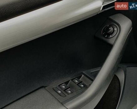 Білий Шкода Октавія, об'ємом двигуна 1.6 л та пробігом 202 тис. км за 16655 $, фото 38 на Automoto.ua