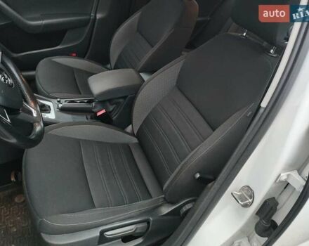 Білий Шкода Октавія, об'ємом двигуна 1.97 л та пробігом 198 тис. км за 14750 $, фото 23 на Automoto.ua