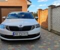 Белый Шкода Октавия, объемом двигателя 1.6 л и пробегом 257 тыс. км за 14800 $, фото 1 на Automoto.ua
