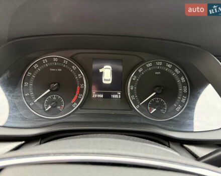 Білий Шкода Октавія, об'ємом двигуна 2 л та пробігом 230 тис. км за 17200 $, фото 24 на Automoto.ua