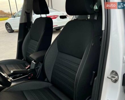 Белый Шкода Октавия, объемом двигателя 2 л и пробегом 193 тыс. км за 18700 $, фото 46 на Automoto.ua