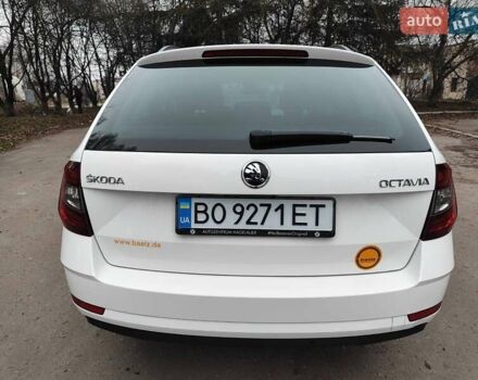 Белый Шкода Октавия, объемом двигателя 1.97 л и пробегом 219 тыс. км за 15300 $, фото 8 на Automoto.ua