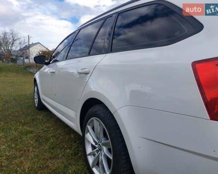 Шкода Октавия 2020 в Тернополе на Automoto.ua Белый Шкода Октавия, объемом двигателя 1.97 л и пробегом 187 тыс. км за 15200 $, фото 17 на Automoto.ua