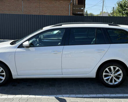 Білий Шкода Октавія, об'ємом двигуна 2 л та пробігом 286 тис. км за 15300 $, фото 7 на Automoto.ua