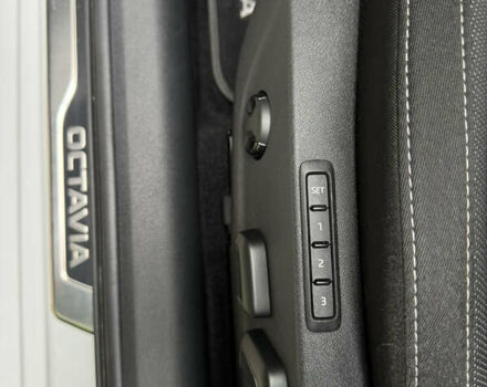 Белый Шкода Октавия, объемом двигателя 1.97 л и пробегом 205 тыс. км за 27706 $, фото 10 на Automoto.ua