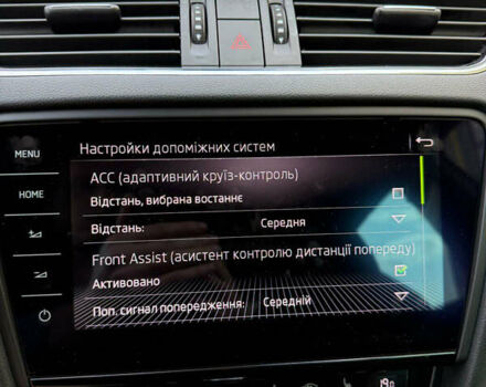 Белый Шкода Октавия, объемом двигателя 2 л и пробегом 157 тыс. км за 17999 $, фото 27 на Automoto.ua