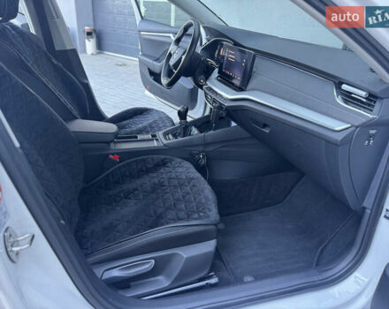 Шкода Октавия 2020 в Мукачеве на Automoto.ua Белый Шкода Октавия, объемом двигателя 2 л и пробегом 217 тыс. км за 18700 $, фото 31 на Automoto.ua