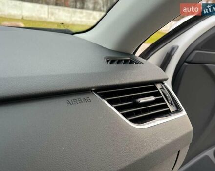 Белый Шкода Октавия, объемом двигателя 2 л и пробегом 193 тыс. км за 17999 $, фото 61 на Automoto.ua