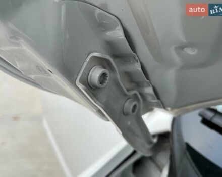 Белый Шкода Октавия, объемом двигателя 2 л и пробегом 193 тыс. км за 18700 $, фото 89 на Automoto.ua