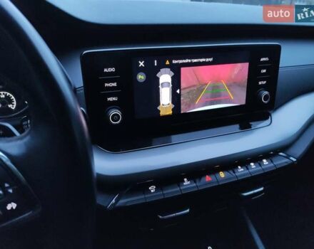 Белый Шкода Октавия, объемом двигателя 2 л и пробегом 310 тыс. км за 17800 $, фото 17 на Automoto.ua