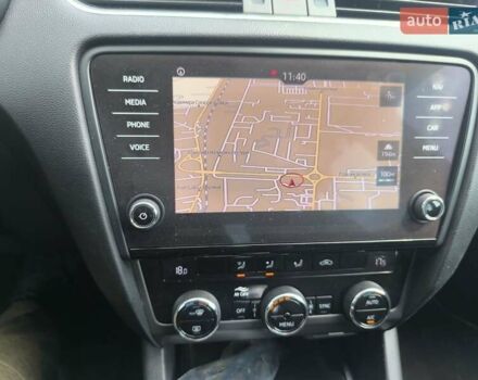 Белый Шкода Октавия, объемом двигателя 1.97 л и пробегом 2 тыс. км за 15350 $, фото 12 на Automoto.ua