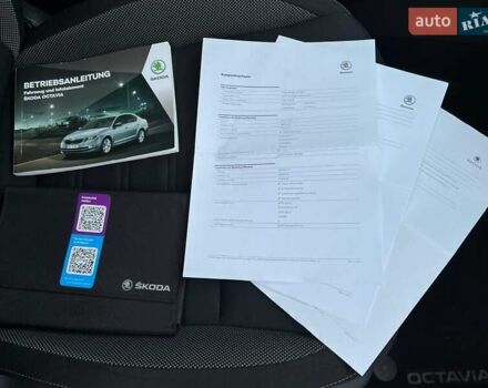 Белый Шкода Октавия, объемом двигателя 2 л и пробегом 193 тыс. км за 17999 $, фото 128 на Automoto.ua