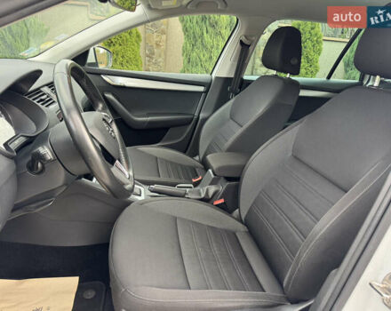 Білий Шкода Октавія, об'ємом двигуна 1.97 л та пробігом 203 тис. км за 16750 $, фото 11 на Automoto.ua