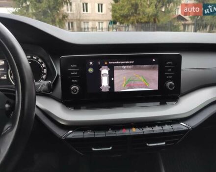 Белый Шкода Октавия, объемом двигателя 2 л и пробегом 310 тыс. км за 17800 $, фото 68 на Automoto.ua