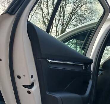 Шкода Октавия 2020 в Миргороде на Automoto.ua Белый Шкода Октавия, объемом двигателя 1.97 л и пробегом 77 тыс. км за 19750 $, фото 121 на Automoto.ua