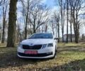 Шкода Октавия 2020 в Тернополе на Automoto.ua Белый Шкода Октавия, объемом двигателя 2 л и пробегом 208 тыс. км за 19400 $, фото 1 на Automoto.ua