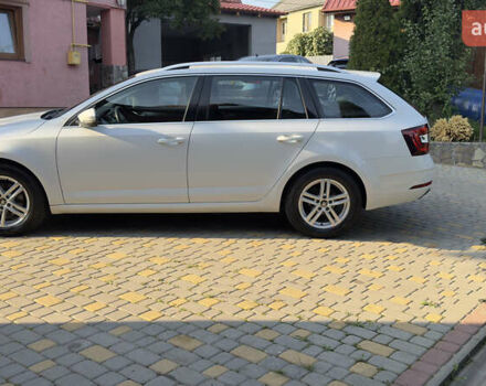 Белый Шкода Октавия, объемом двигателя 2 л и пробегом 269 тыс. км за 15900 $, фото 86 на Automoto.ua