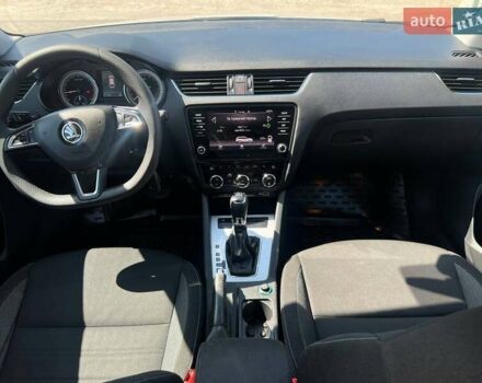 Білий Шкода Октавія, об'ємом двигуна 2 л та пробігом 216 тис. км за 16300 $, фото 21 на Automoto.ua