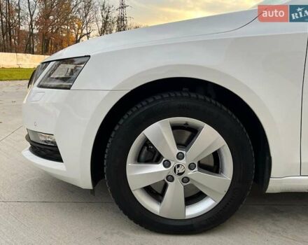 Белый Шкода Октавия, объемом двигателя 2 л и пробегом 193 тыс. км за 18700 $, фото 33 на Automoto.ua